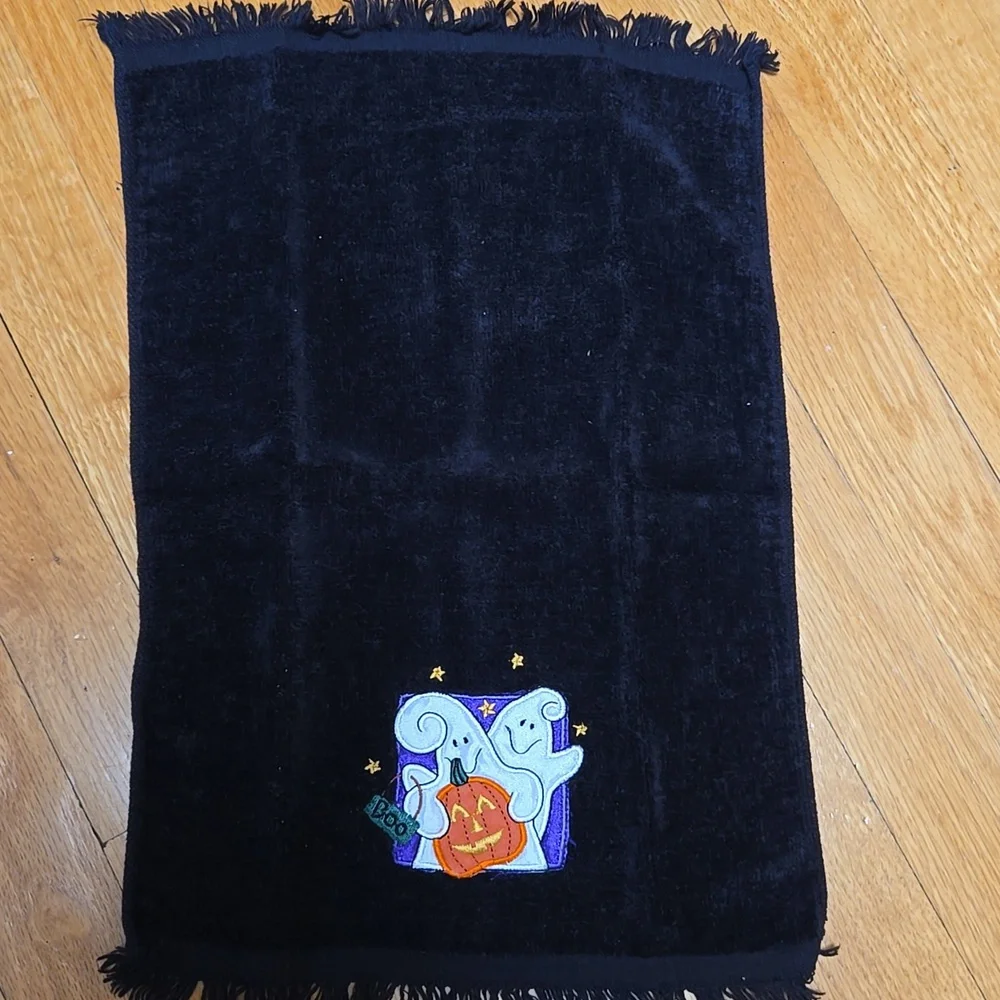 Halloween Themed Hand Towels Set